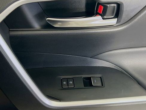 Used 2024 Toyota RAV4 XLE image 31