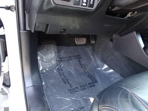 Certified 2022 Toyota Tacoma TRD Pro AWD/4WD image 16