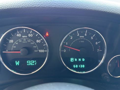Used 2013 Jeep Wrangler Unlimited Sahara w/ Connectivity Group AWD/4WD image 17