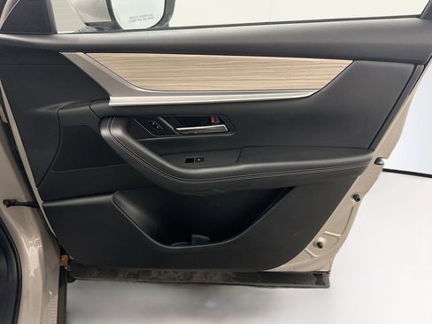 Used 2024 MAZDA CX-90 Plug-In Hybrid w/ Preferred image 36