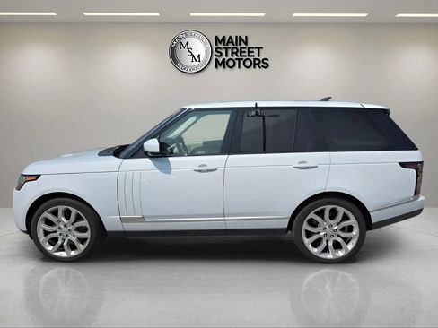 Used 2017 Land Rover Range Rover Supercharged image 2