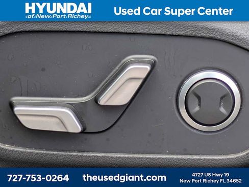 Certified 2025 Hyundai Santa Fe SEL FWD image 25