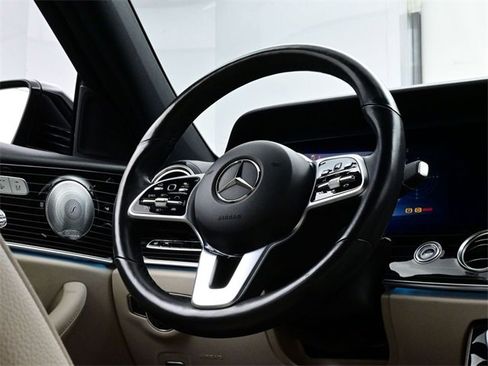 Used 2019 Mercedes-Benz E 450 4MATIC Wagon image 21