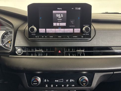 Used 2022 Mitsubishi Outlander ES image 12