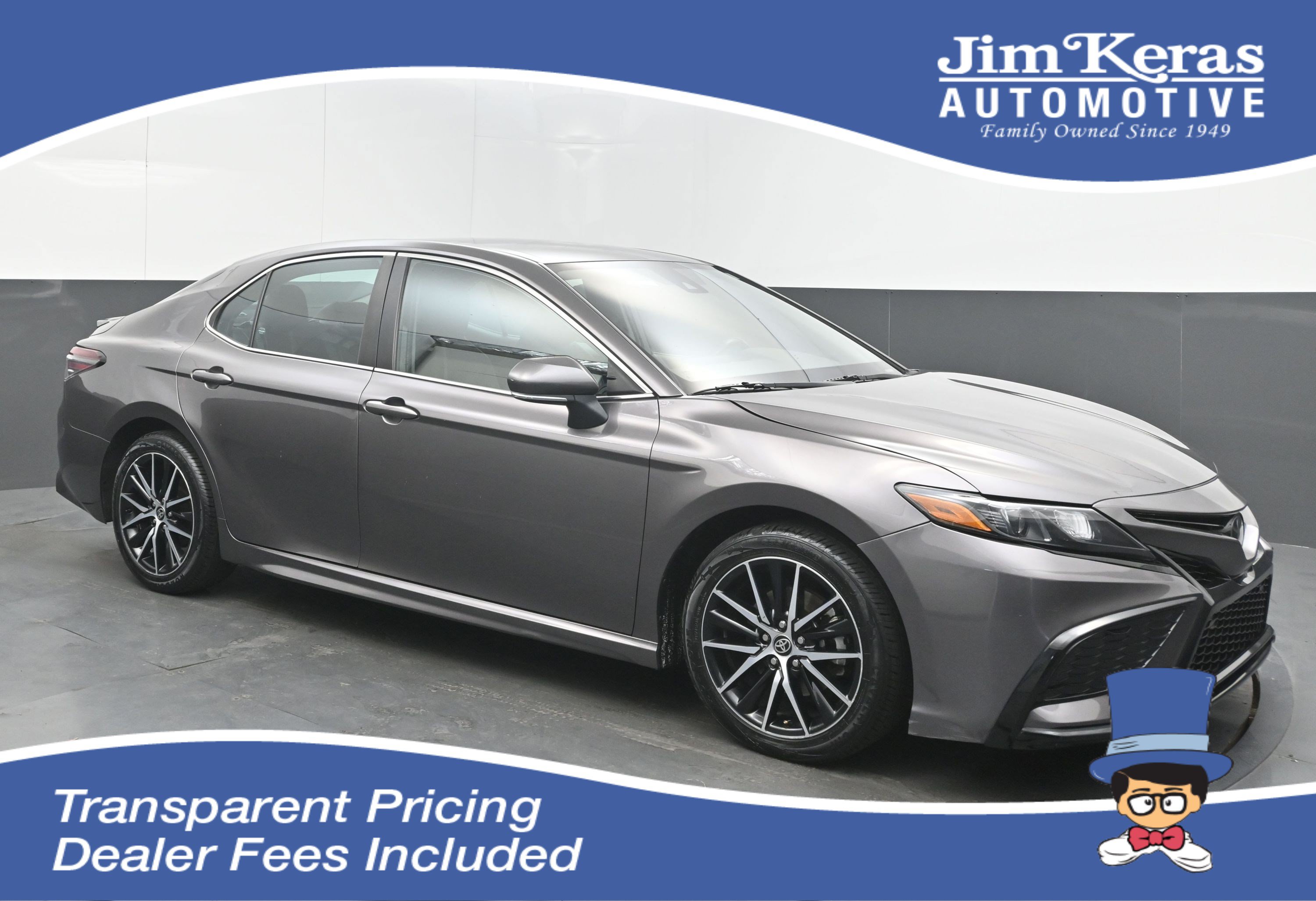 Used 2023 Toyota Camry SE FWD image 1