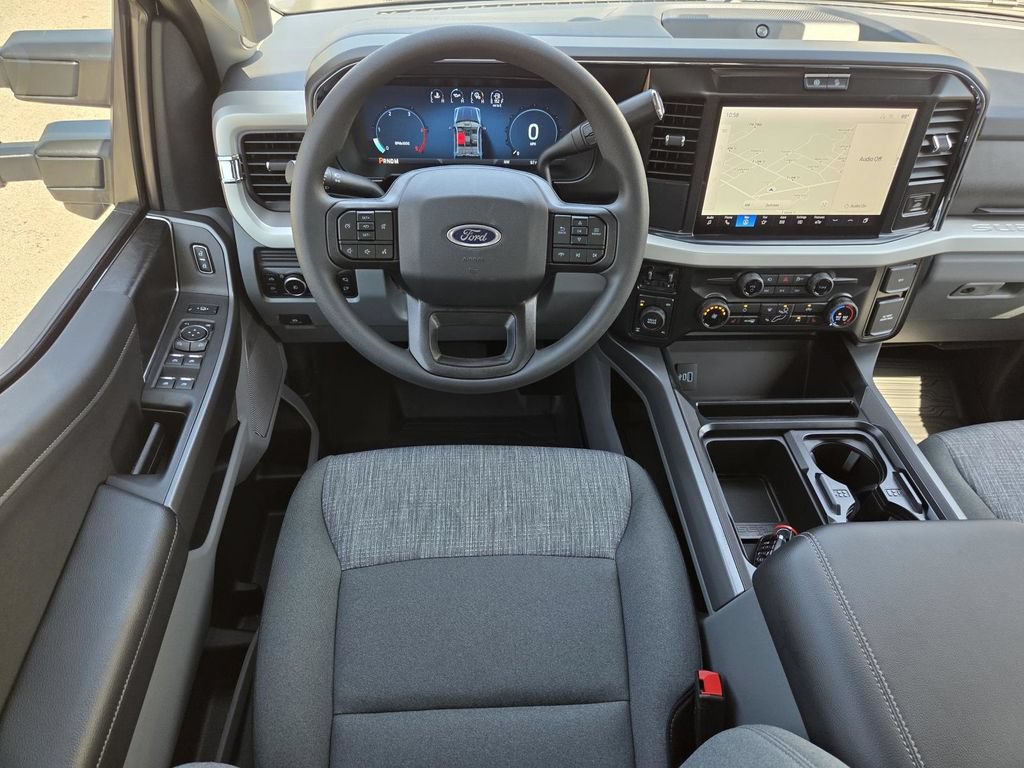 New 2026 Ford F250 XLT w/ XLT Premium Package AWD/4WD image 9