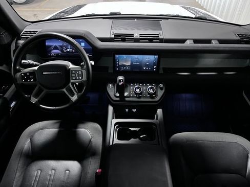 Used 2020 Land Rover Defender 110 SE AWD/4WD image 39