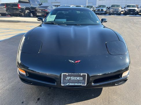Used 1998 Chevrolet Corvette Coupe w/ Memory Pkg image 4