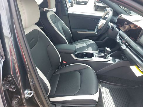 New 2026 Kia K4 GT-Line Turbo FWD image 10