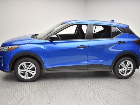 Certified 2025 Nissan Kicks Play S FWD image 8