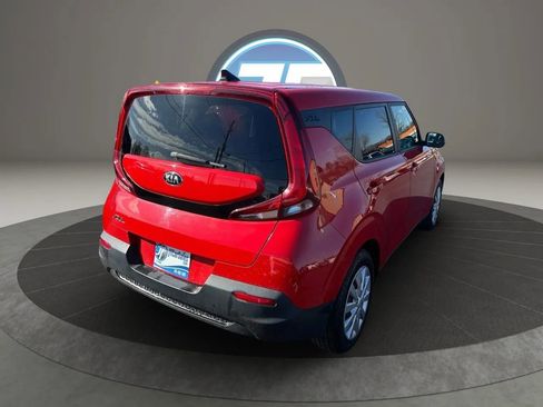 Used 2020 Kia Soul LX image 5