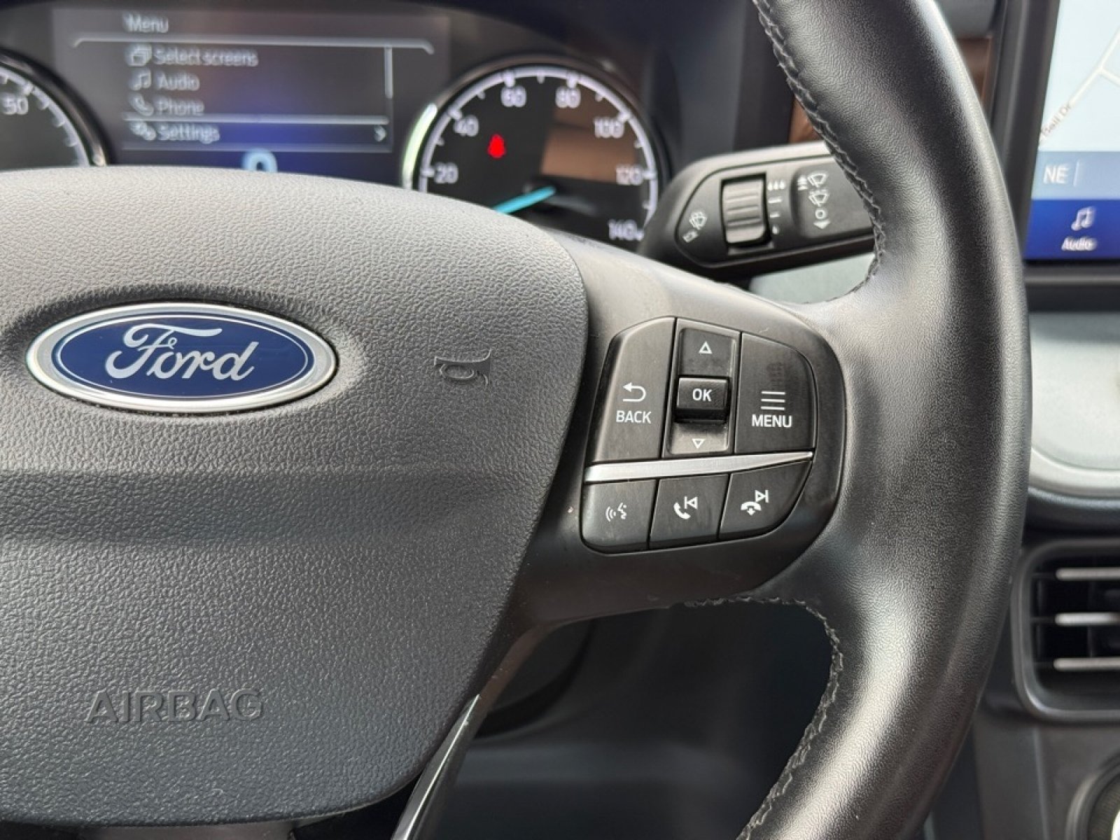 Used 2024 Ford Maverick Lariat FWD image 23