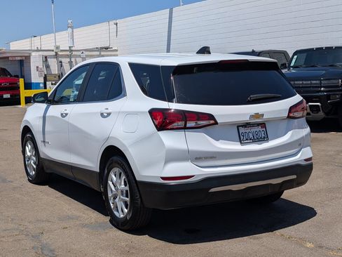 Certified 2022 Chevrolet Equinox LT FWD image 10