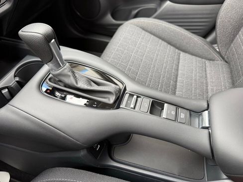 New 2026 Honda HR-V LX image 25