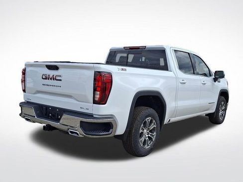 New 2026 GMC Sierra 1500 SLE AWD/4WD image 7