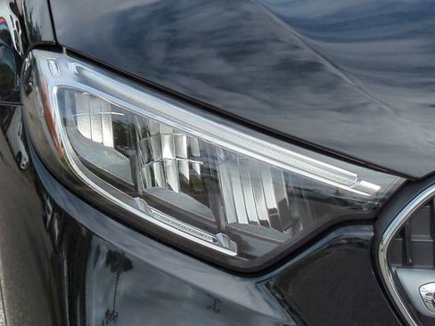 Used 2026 Mercedes-Benz GLC 300 GLC 300 image 10