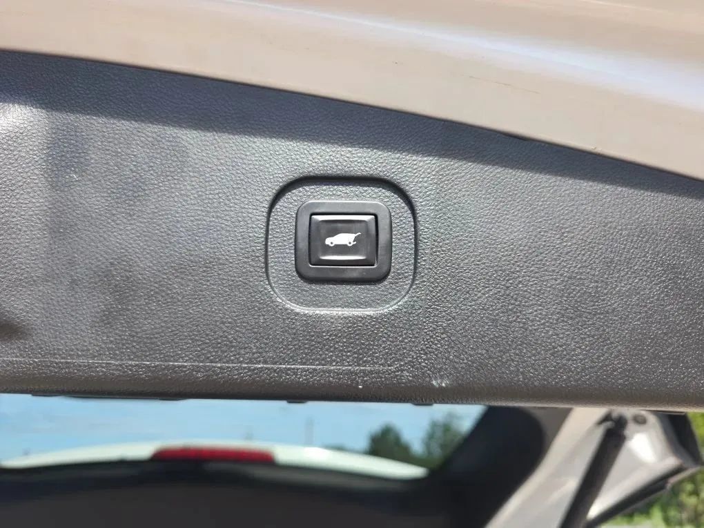 Used 2017 GMC Terrain Denali FWD image 51