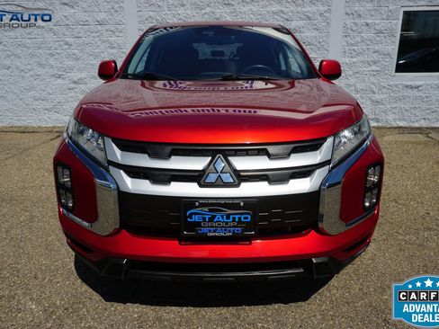 Used 2021 Mitsubishi Outlander Sport AWD image 2