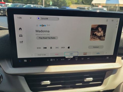 Used 2026 Ford Explorer Active image 22