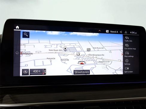 Used 2022 BMW M550i xDrive w/ Premium Package image 58