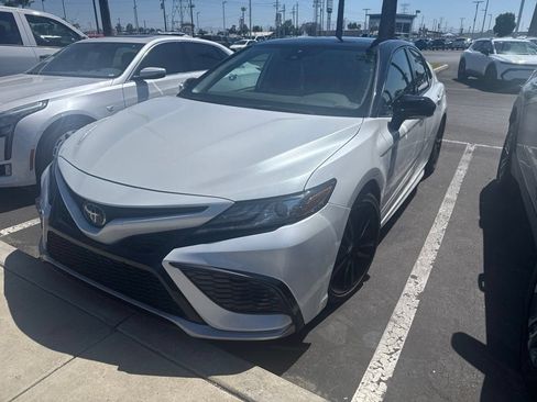 Used 2022 Toyota Camry XSE w/ Carpet Mat Package (TMS) FWD image 16
