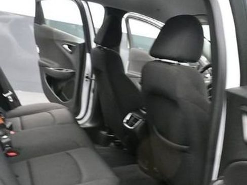 Used 2024 Chevrolet Malibu LT FWD image 12