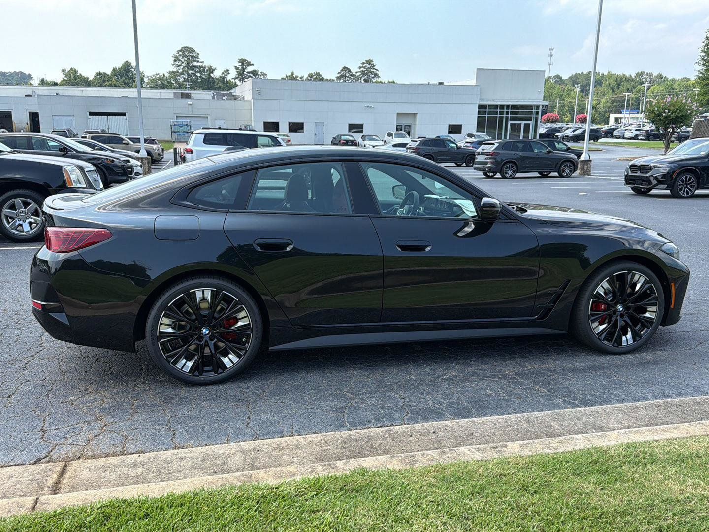 New 2026 BMW 430i w/ M Sport Package RWD image 7