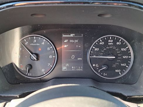 Used 2024 Subaru Outback Premium image 10