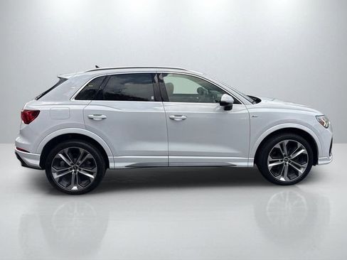 Used 2021 Audi Q3 2.0T Premium Plus w/ Premium Plus Package image 8