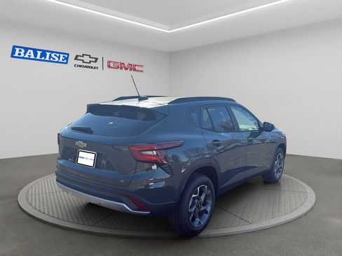 New 2026 Chevrolet Trax LT w/ LT Convenience Package image 30