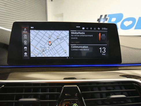 Used 2020 BMW M550i xDrive w/ Premium Package AWD/4WD image 23