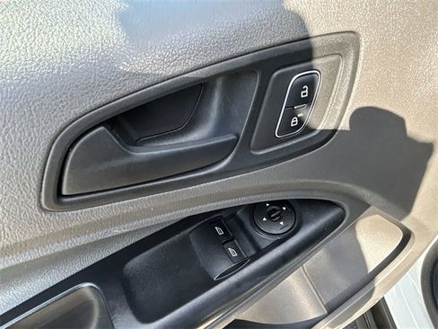 Used 2022 Ford Transit Connect XL image 23