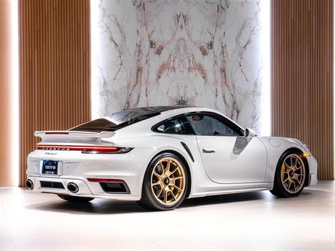 Used 2025 Porsche 911 Turbo S AWD/4WD image 3