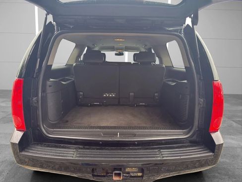 Used 2014 GMC Yukon XL SLT AWD/4WD image 17