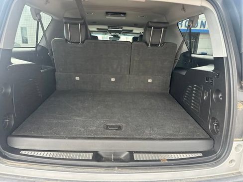 Used 2019 GMC Yukon XL Denali w/ Denali Ultimate Package AWD/4WD image 8