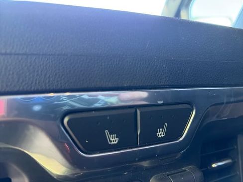 Used 2021 GMC Sierra 1500 SLT AWD/4WD image 24