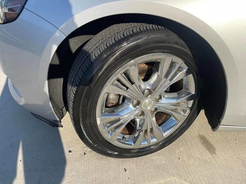 Used 2015 Chevrolet Impala LT w/ Convenience Package FWD image 28
