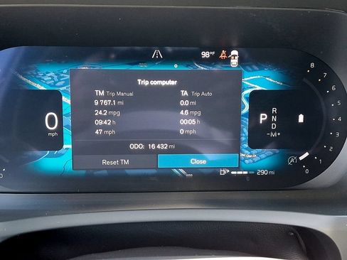 Certified 2025 Volvo XC90 B6 Plus AWD/4WD image 19
