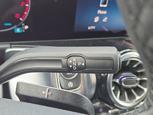New 2026 Mercedes-Benz GLB 250 4MATIC image 10