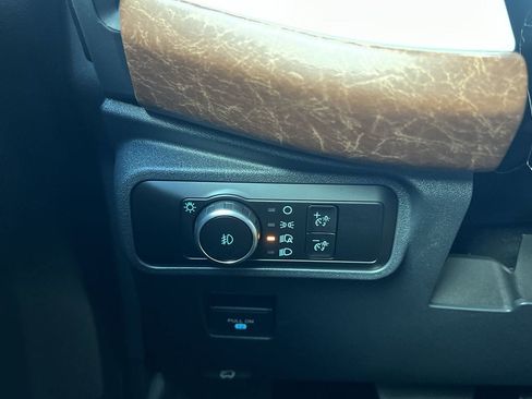 New 2026 Ford Bronco Heritage Edition AWD/4WD image 11