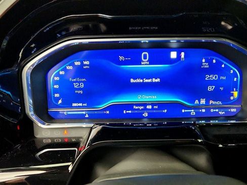 Used 2022 Chevrolet Silverado 1500 LT AWD/4WD image 12