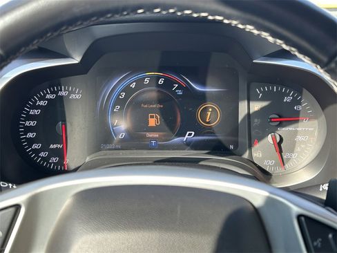 Used 2017 Chevrolet Corvette Stingray Coupe w/ Battery Protection Package image 33