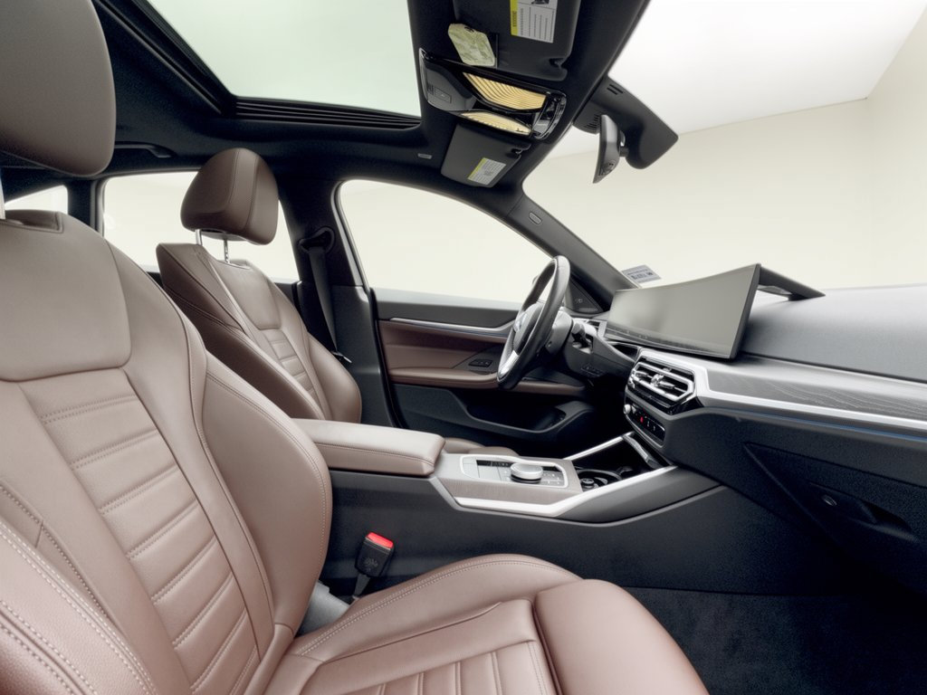 Used 2024 BMW i4 eDrive35 w/ Premium Package RWD image 30