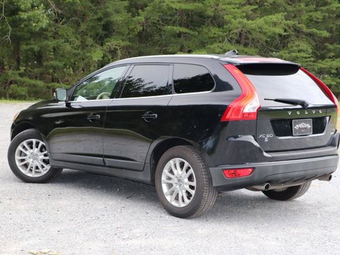 Used 2010 Volvo XC60 T6 AWD/4WD image 29
