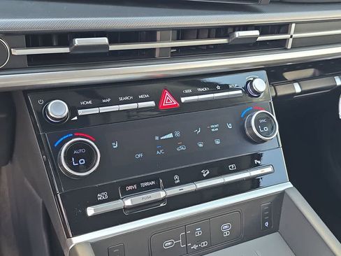 New 2026 Hyundai Santa Fe XRT AWD/4WD image 32