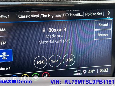 Used 2023 Chevrolet TrailBlazer RS w/ Sun and Liftgate Package image 39