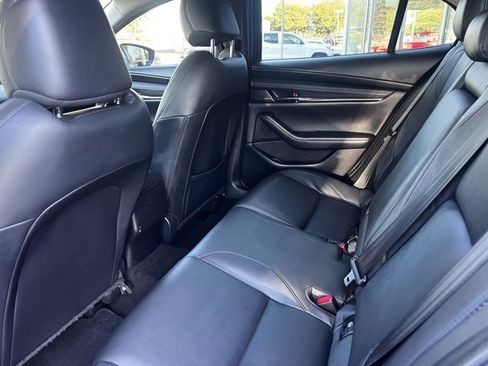 Used 2022 MAZDA MAZDA3 s image 15