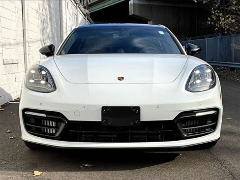 Certified 2022 Porsche Panamera 4 image 8