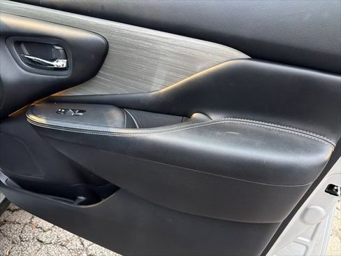 Used 2017 Nissan Murano Platinum w/ Platinum Technology Package FWD image 20