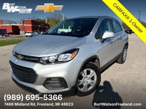 Used 2017 Chevrolet Trax LS FWD image 1